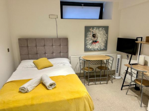 Central Cosy Studio Apartments